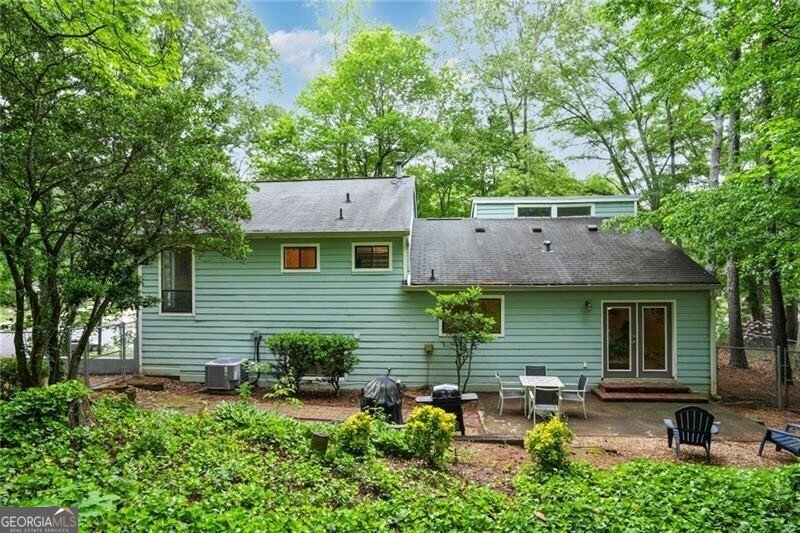 495 Ramsdale Drive Roswell - 27