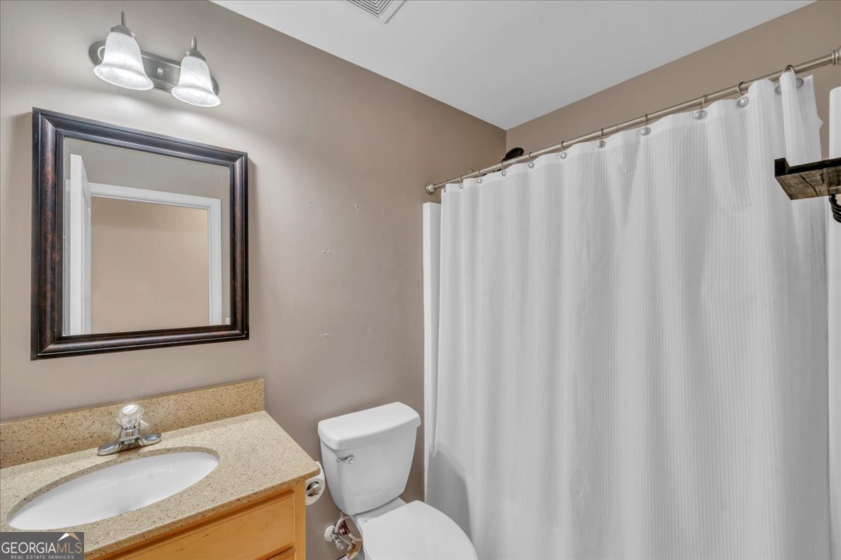 49 Kay Road White - 12