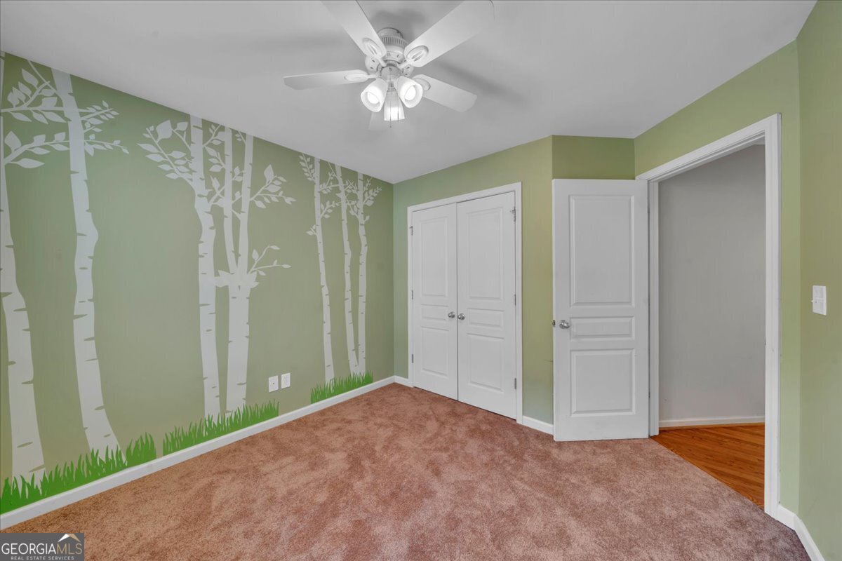 49 Kay Road White - 16