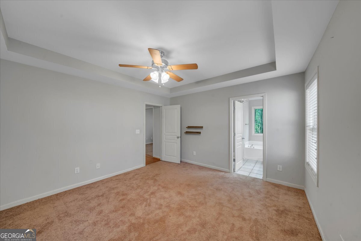 49 Kay Road White - 19