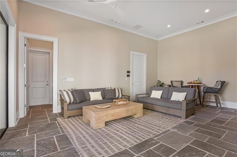 1073 Kent Court Milton - 30