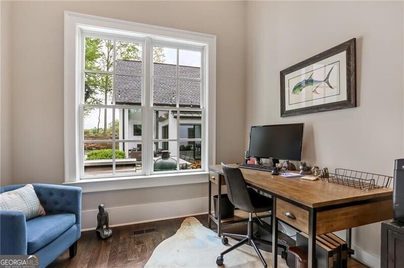 1073 Kent Court Milton - 37