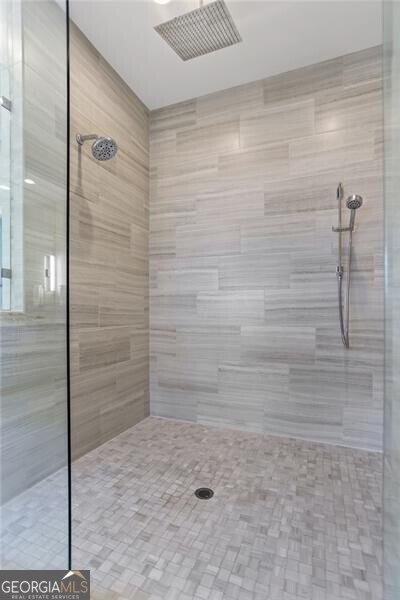1073 Kent Court Milton - 45