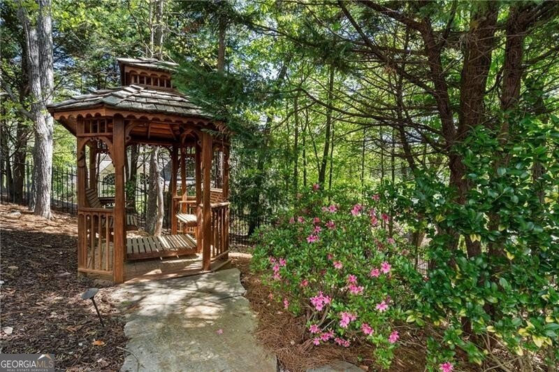 1015 Bedford Gardens Drive Alpharetta - 4