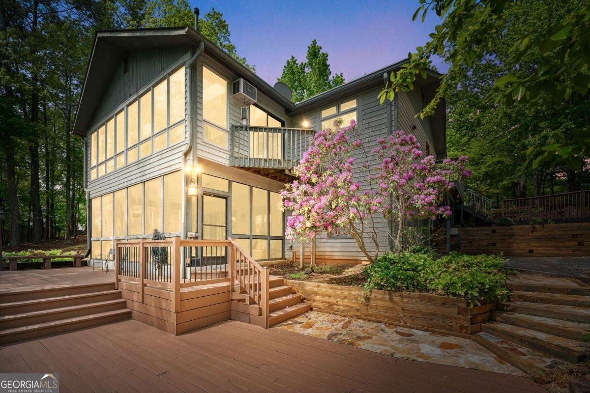 157 Broadwater Court Waleska - 1