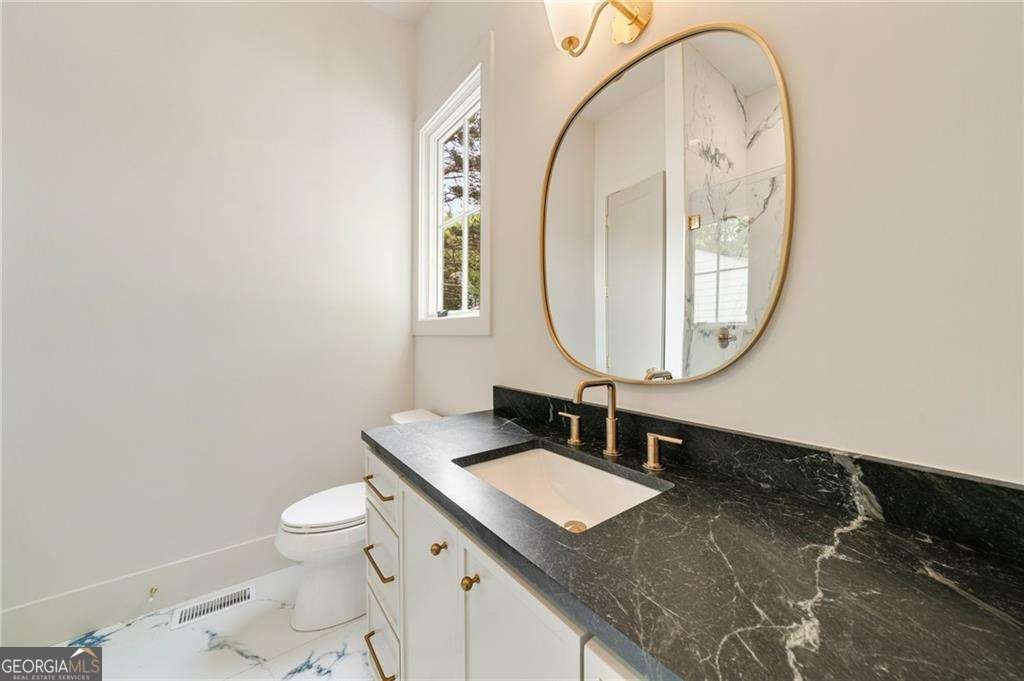 3006 Skyland Drive Brookhaven - 41
