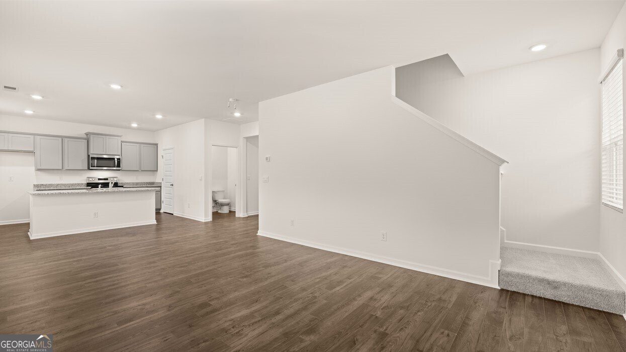 588 Whitman Lane Stockbridge - 20