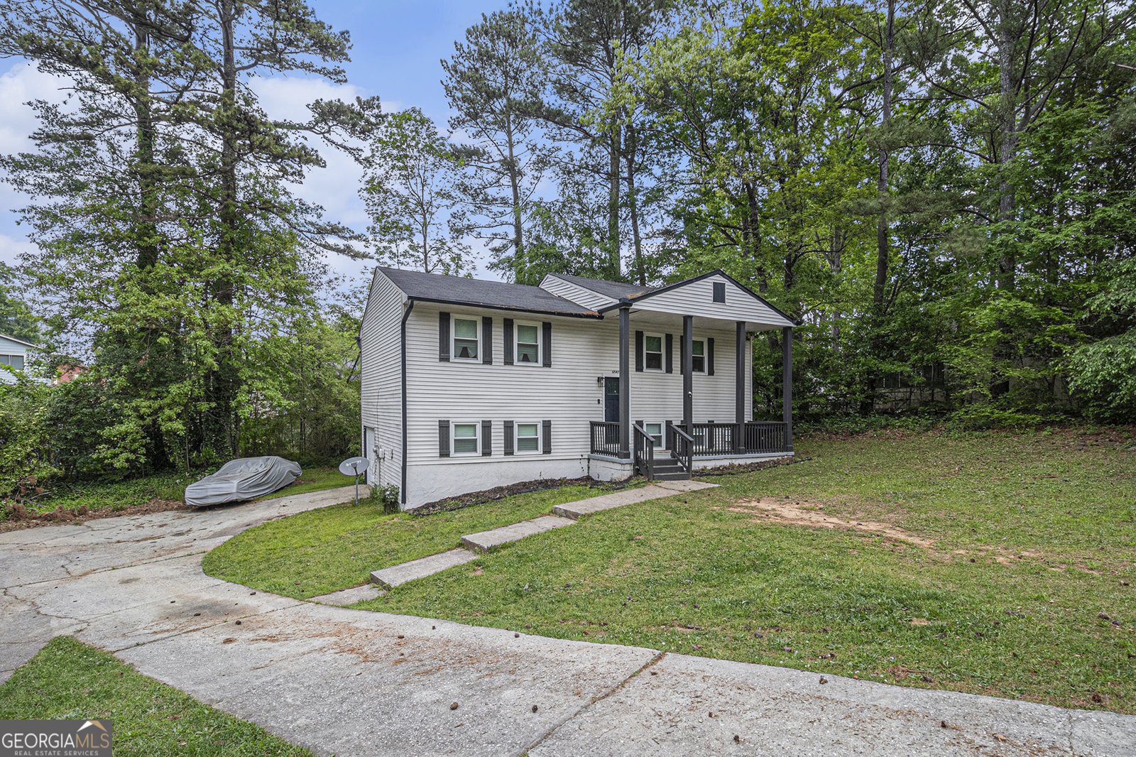 6547 Demere Drive Morrow - 2