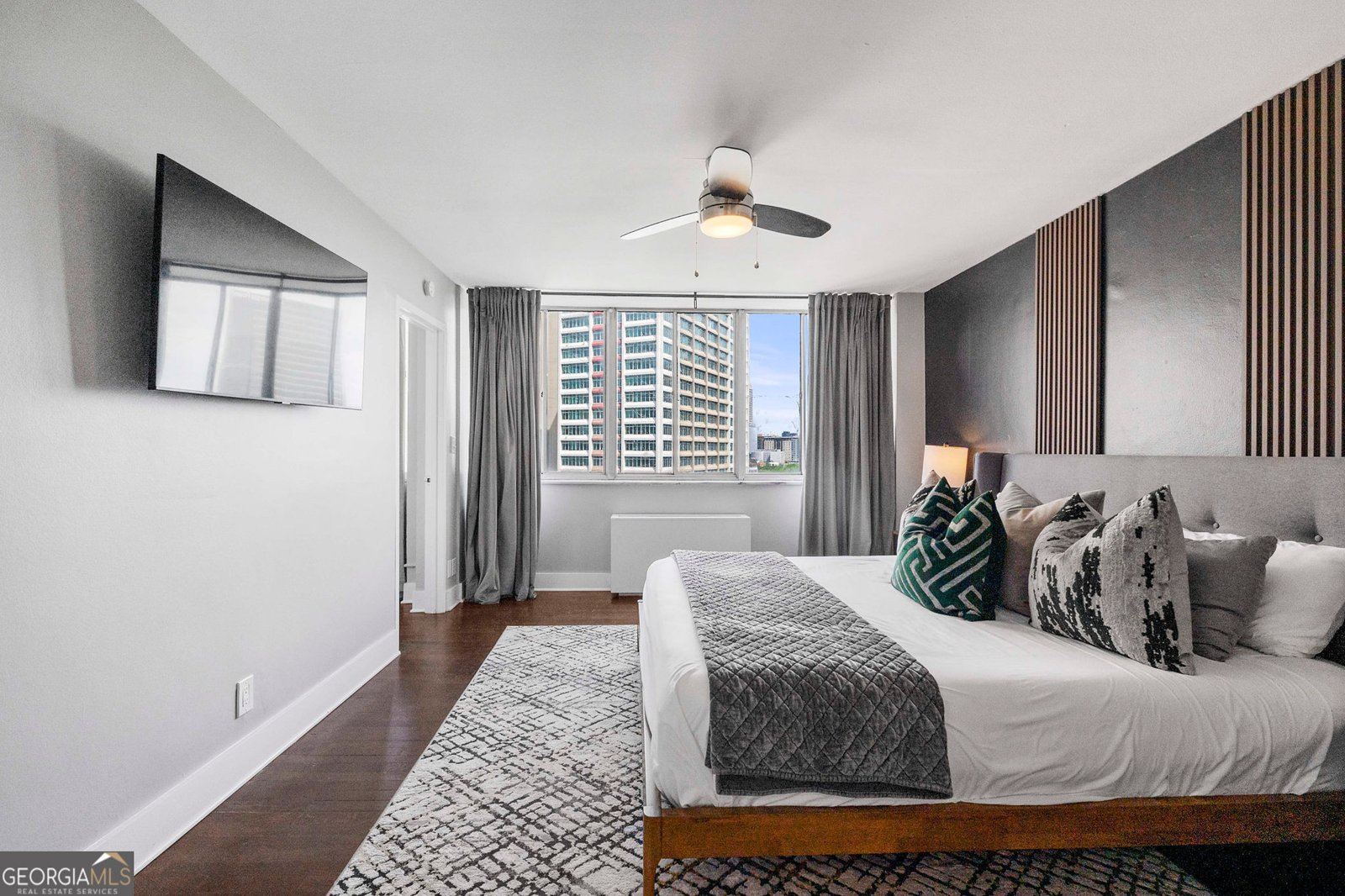 215 Piedmont Avenue Atlanta - 18