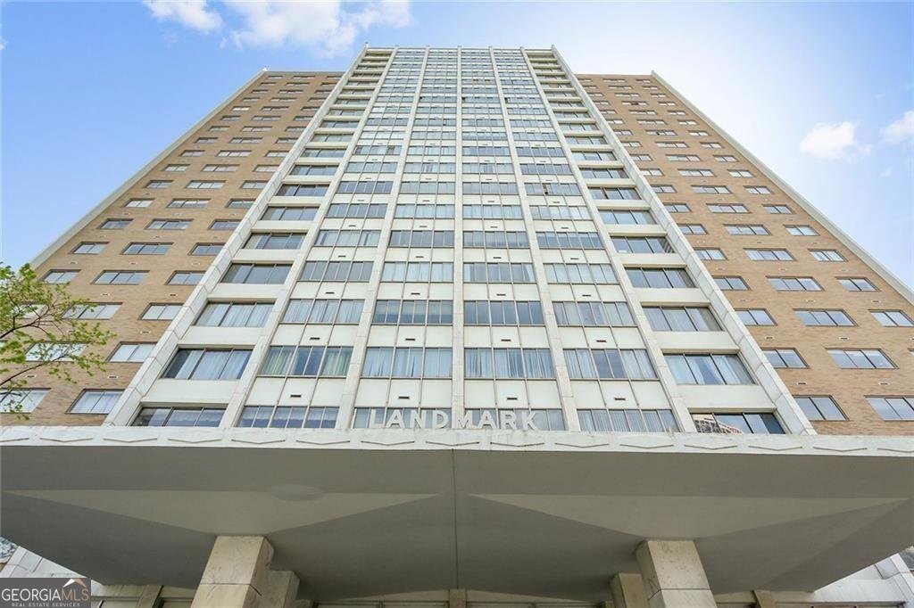 215 Piedmont Avenue Atlanta - 24