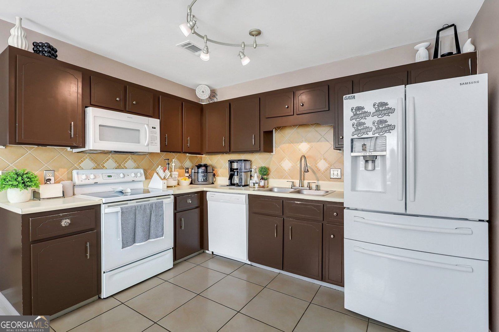 1467 Enterprise Drive Hinesville - 18