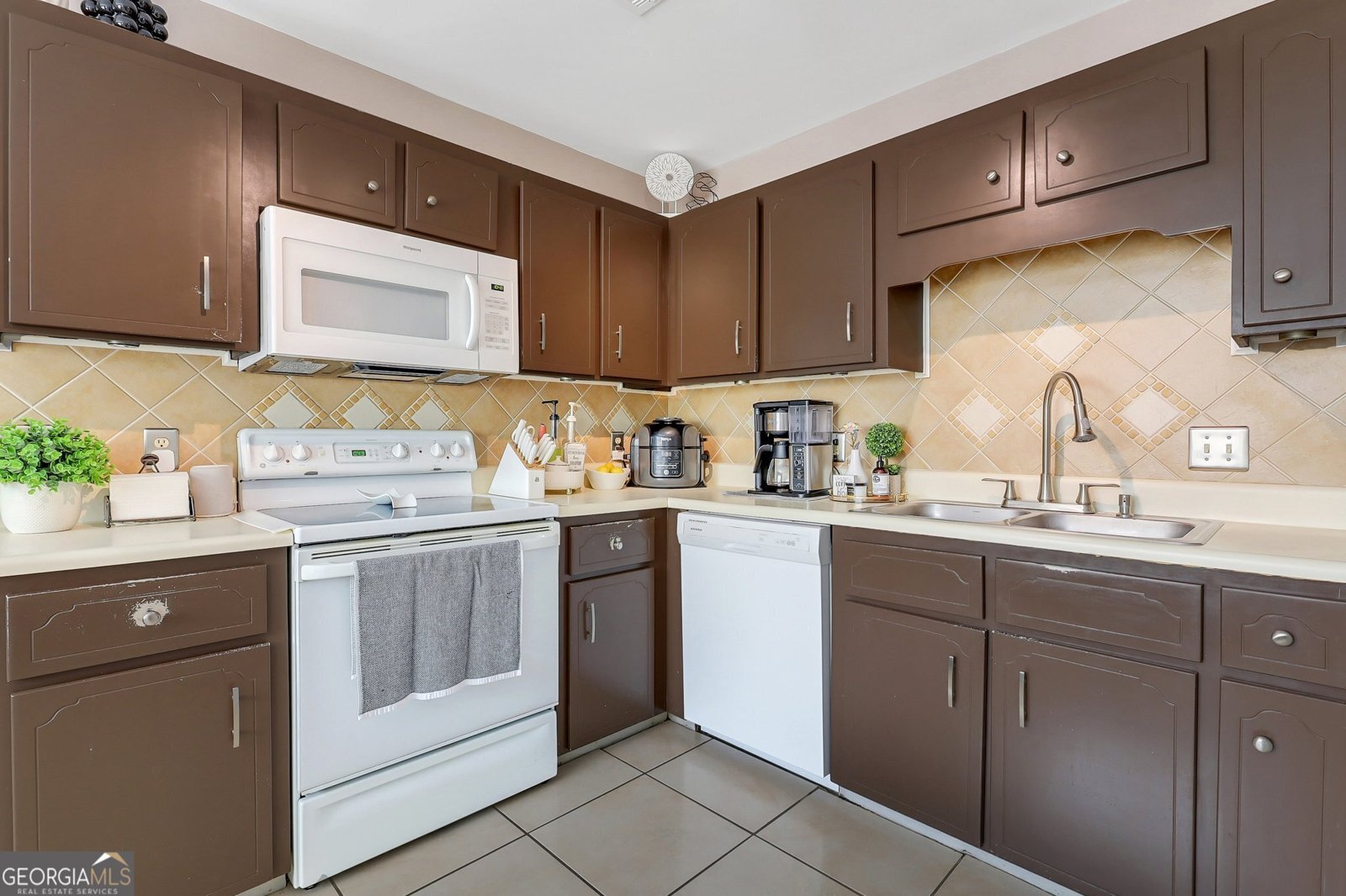 1467 Enterprise Drive Hinesville - 19