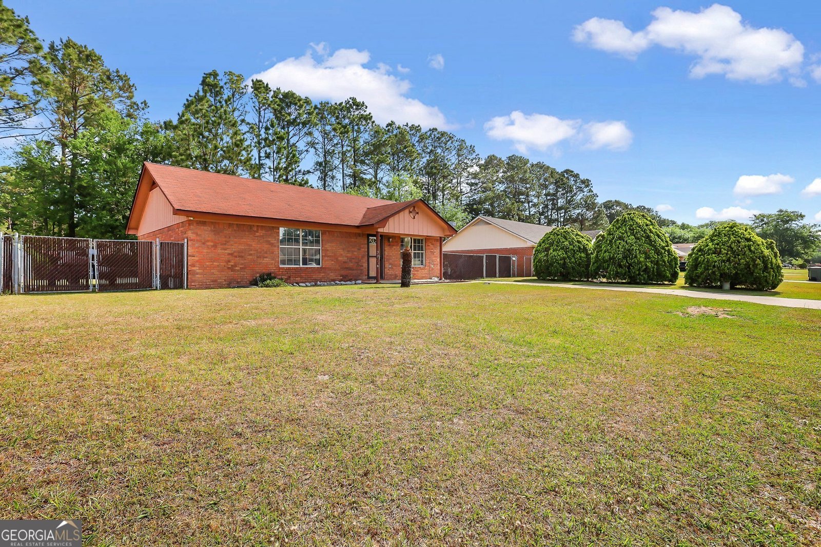 1467 Enterprise Drive Hinesville - 44