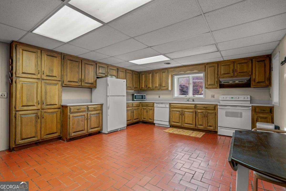 1656 Highway 140 Adairsville - 38