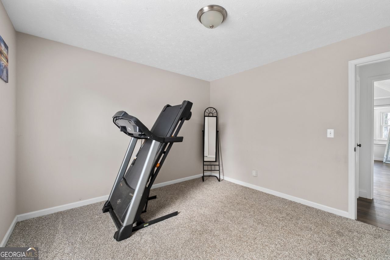 101 SADDLEHORN Court Woodstock - 21