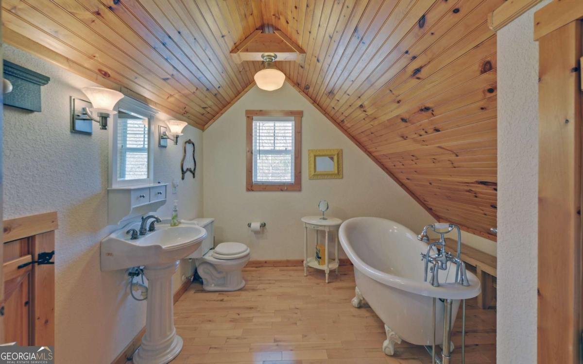 202 Dove Lane Morganton - 39