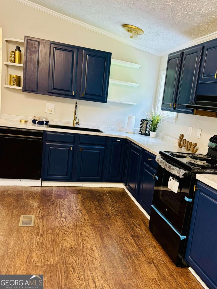 8 Dixie Drive Stockbridge - 12