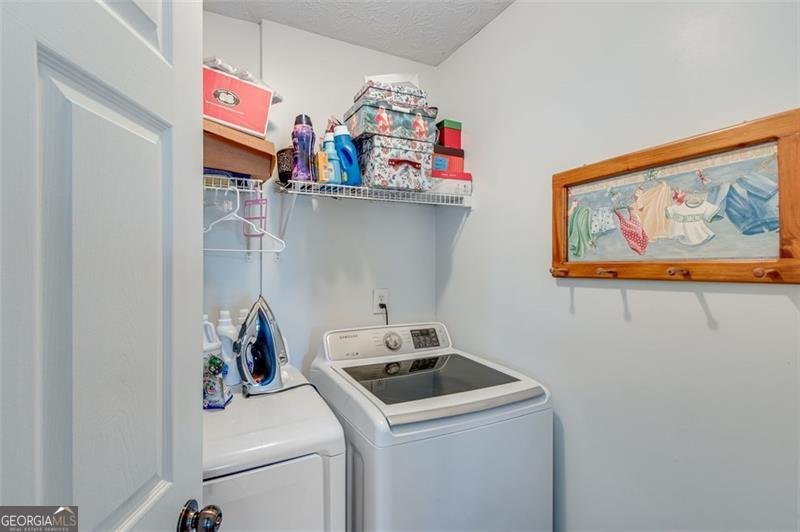 2602 MIDLER Court Buford - 40
