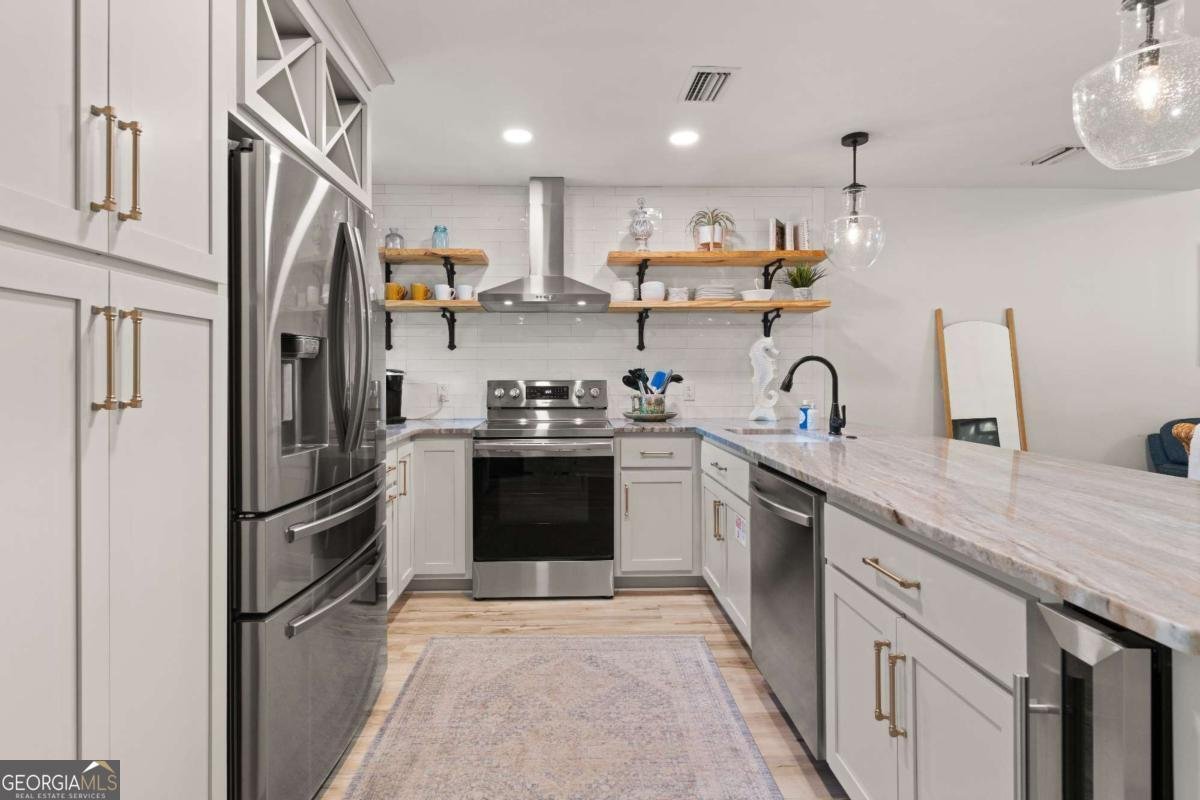 618 Harbour Oaks Drive St. Simons - 1