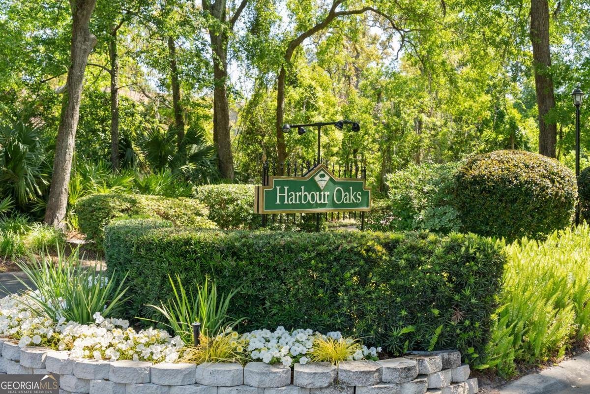 618 Harbour Oaks Drive St. Simons - 21