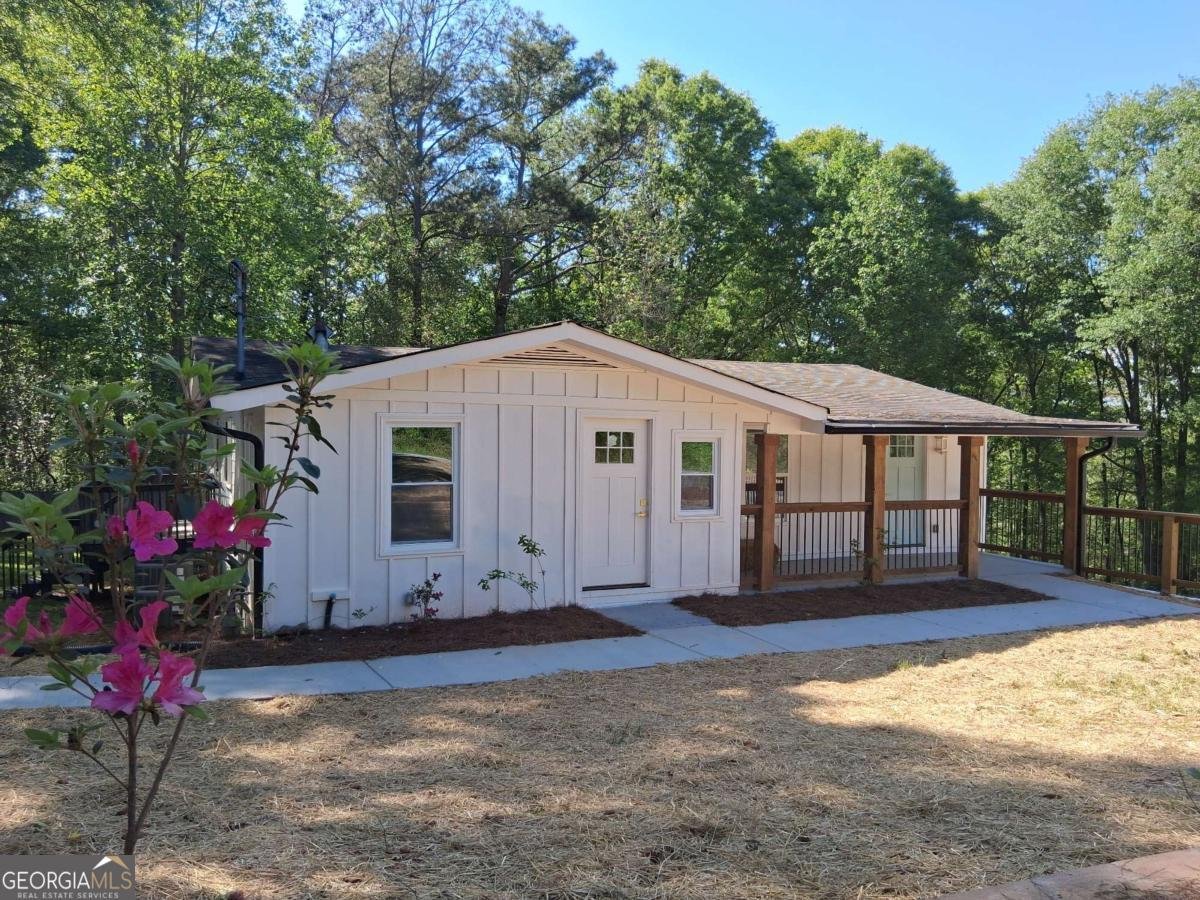 816 Stewart Street Carrollton - 1