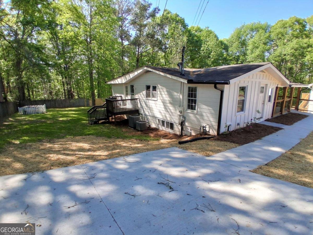 816 Stewart Street Carrollton - 3