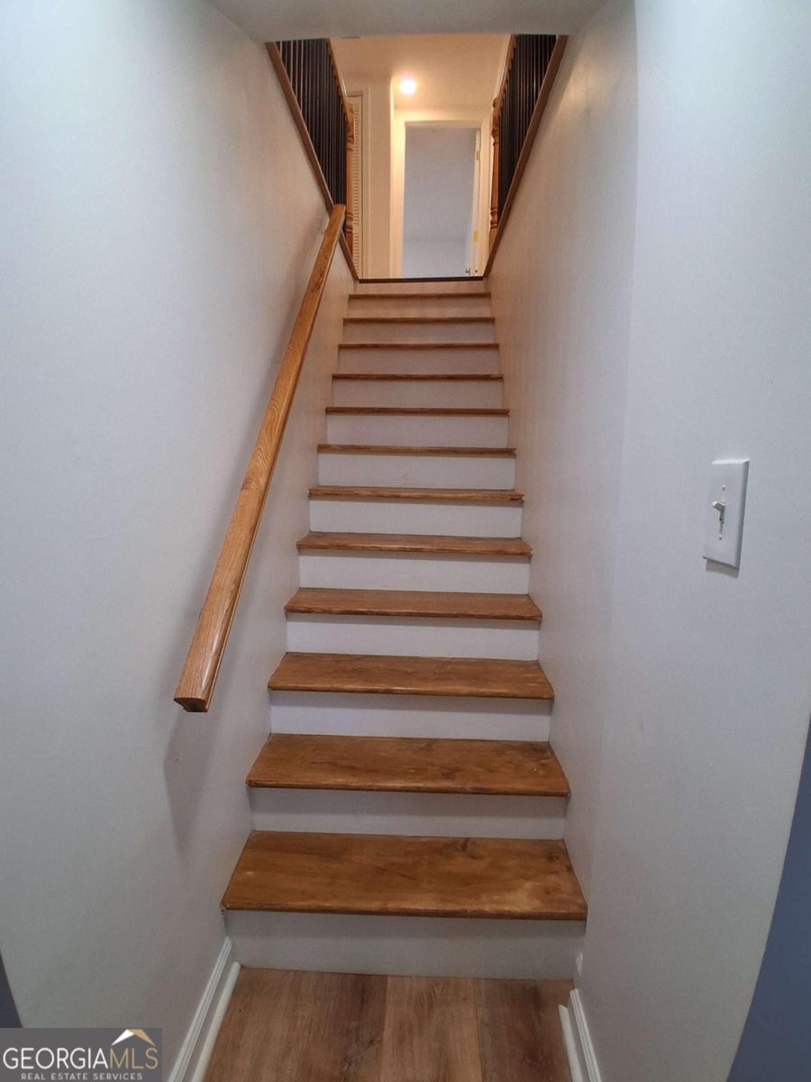816 Stewart Street Carrollton - 30