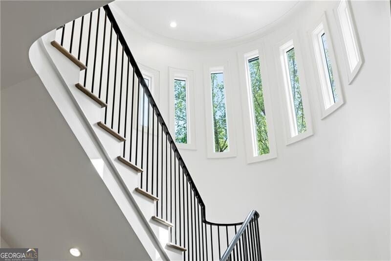 5260 Long Island Drive Atlanta - 52