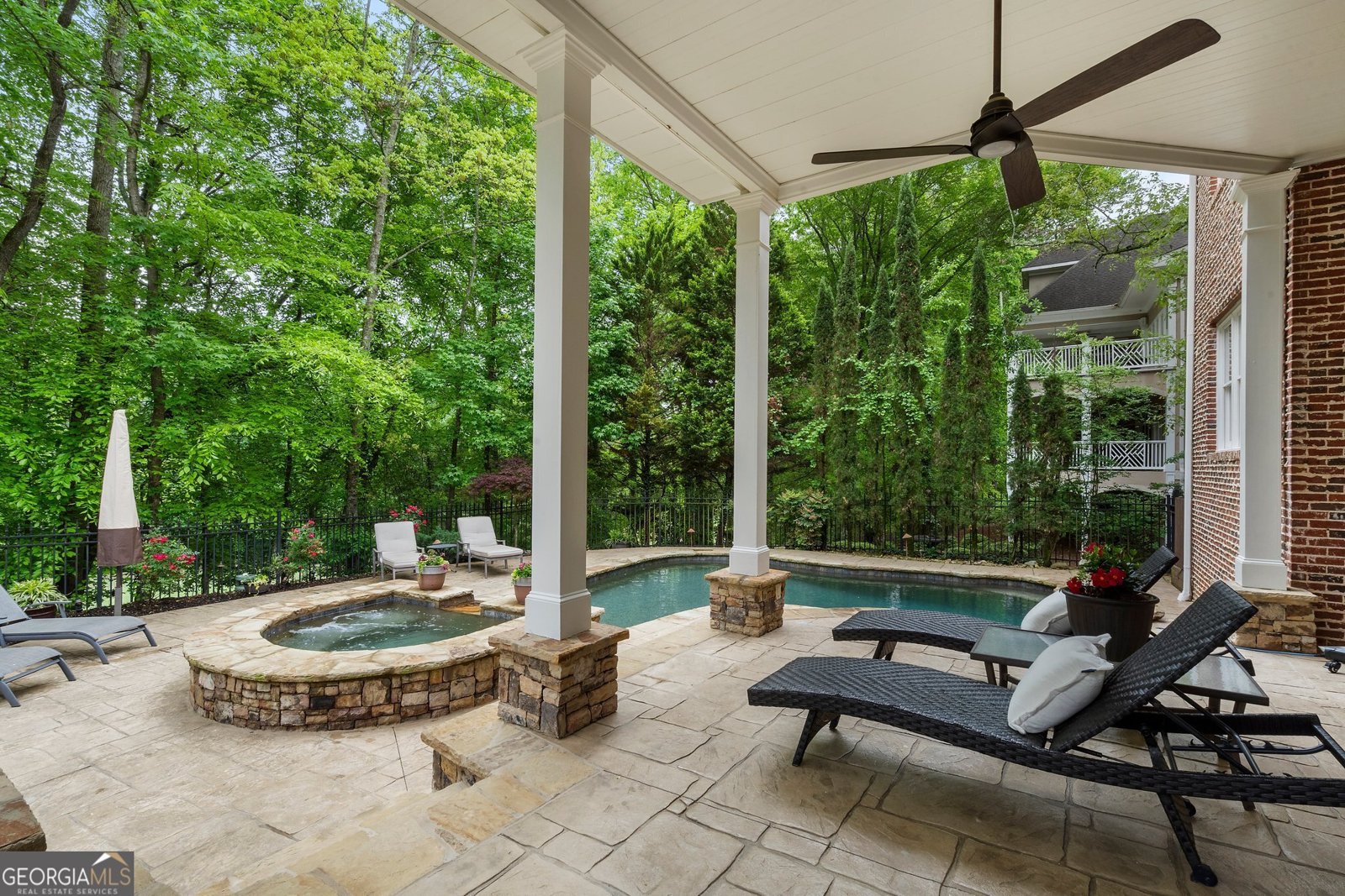 640 Greenview Terrace Milton - 101