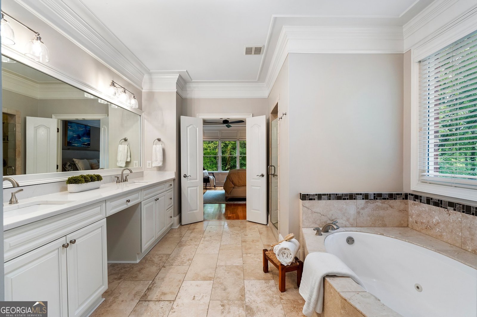 640 Greenview Terrace Milton - 52