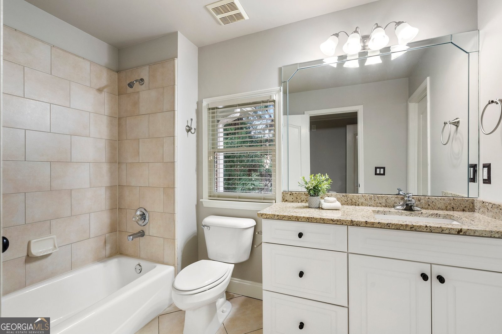 640 Greenview Terrace Milton - 66