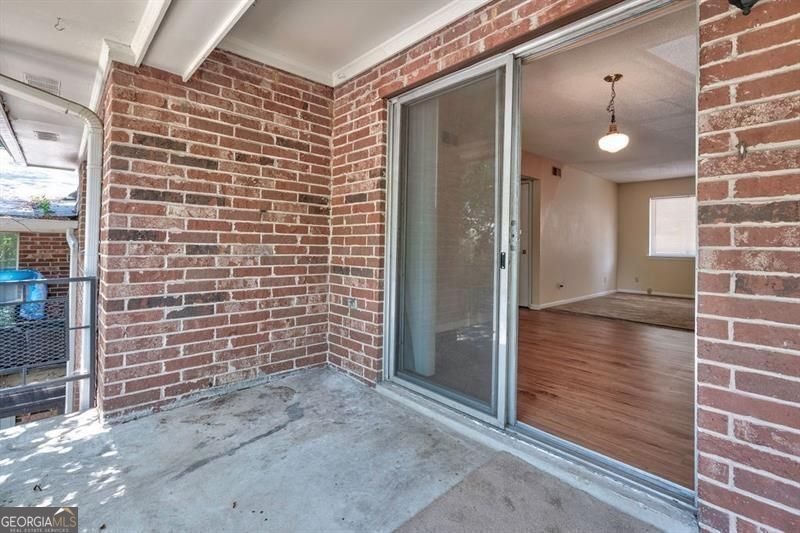 4266 Roswell Road Atlanta - 16