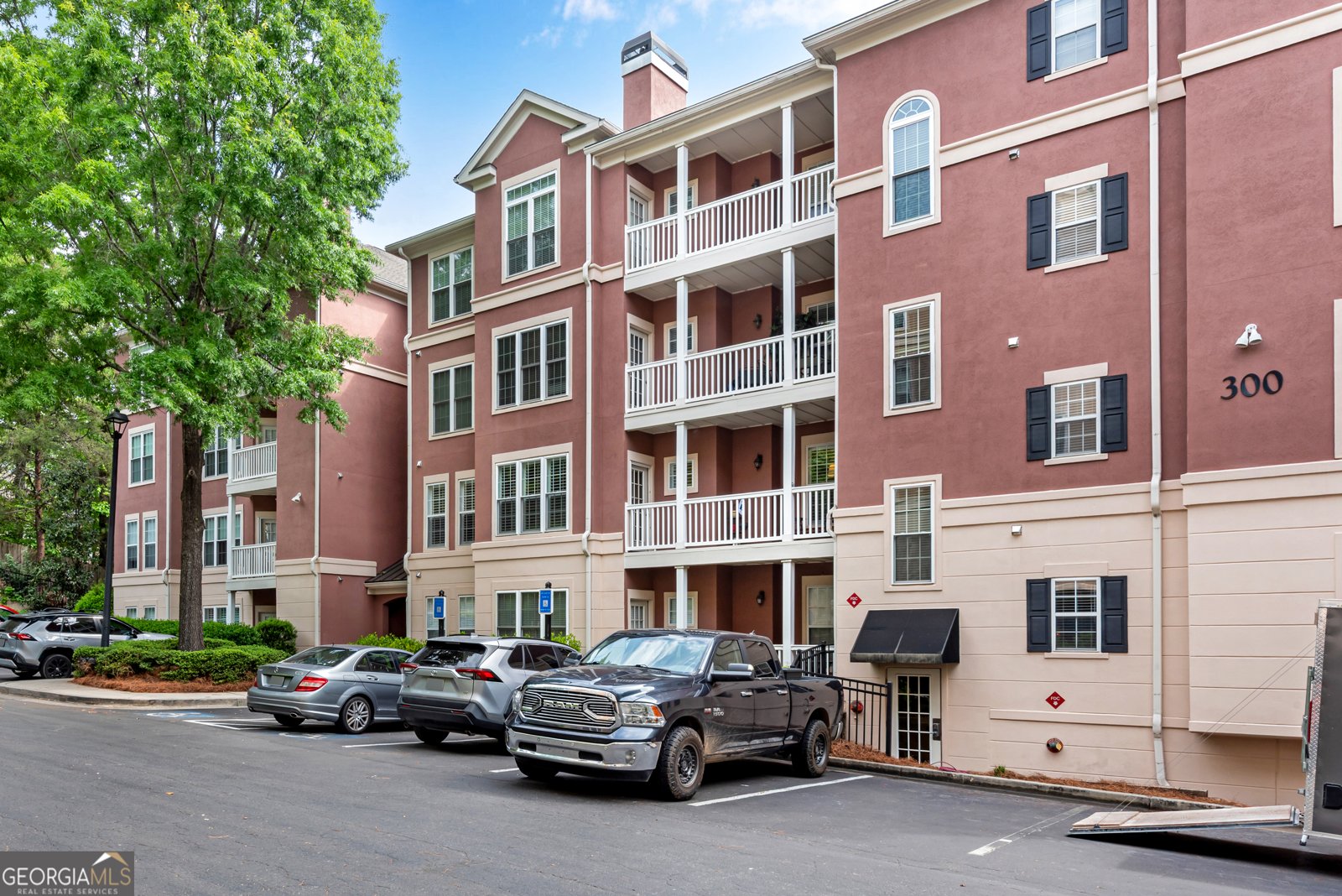 324 Ashford Circle Atlanta - 1