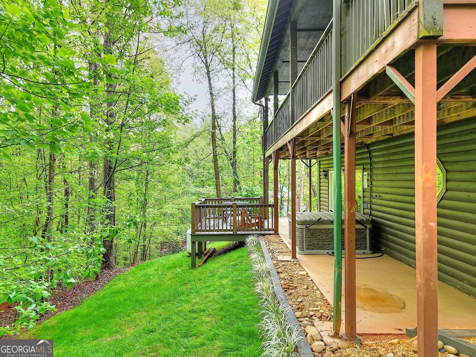455 Old Cherokee Road Cleveland - 43