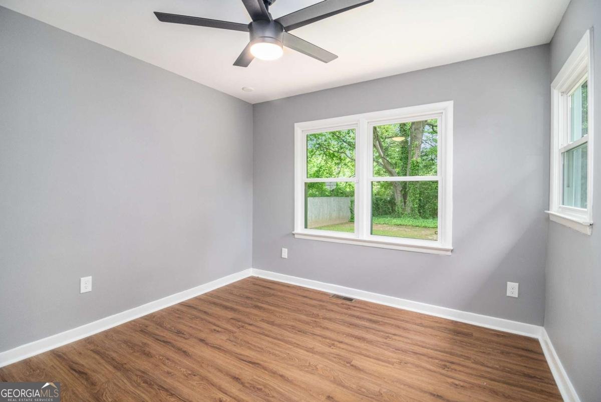 208 Silver Springs Circle Atlanta - 14