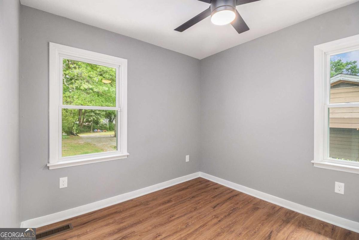208 Silver Springs Circle Atlanta - 15