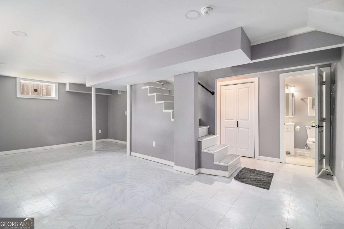 208 Silver Springs Circle Atlanta - 17