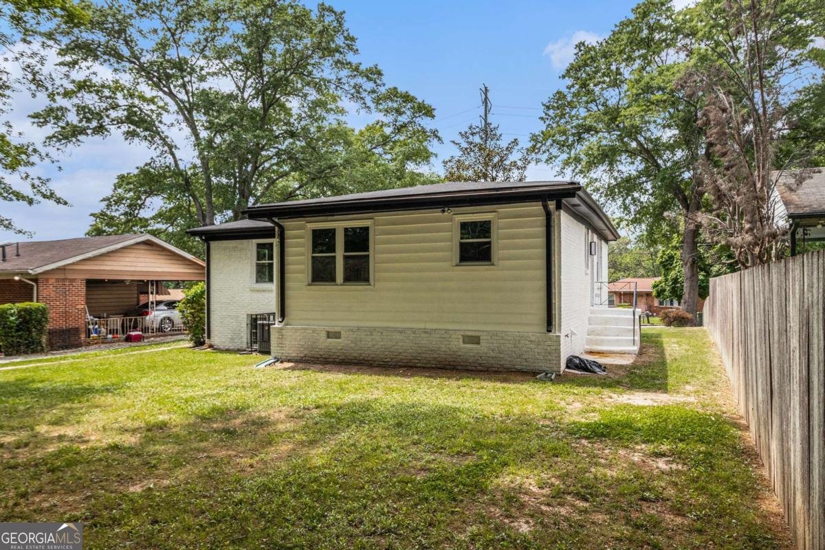 208 Silver Springs Circle Atlanta - 23