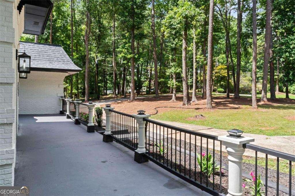 2023 Stoneleigh Drive Stone Mountain - 4