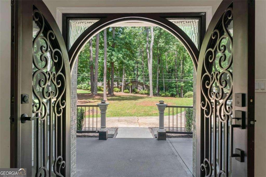 2023 Stoneleigh Drive Stone Mountain - 5