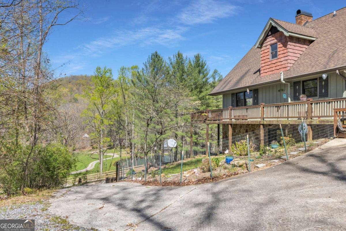 206 Peckerwood Road Hayesville - 77