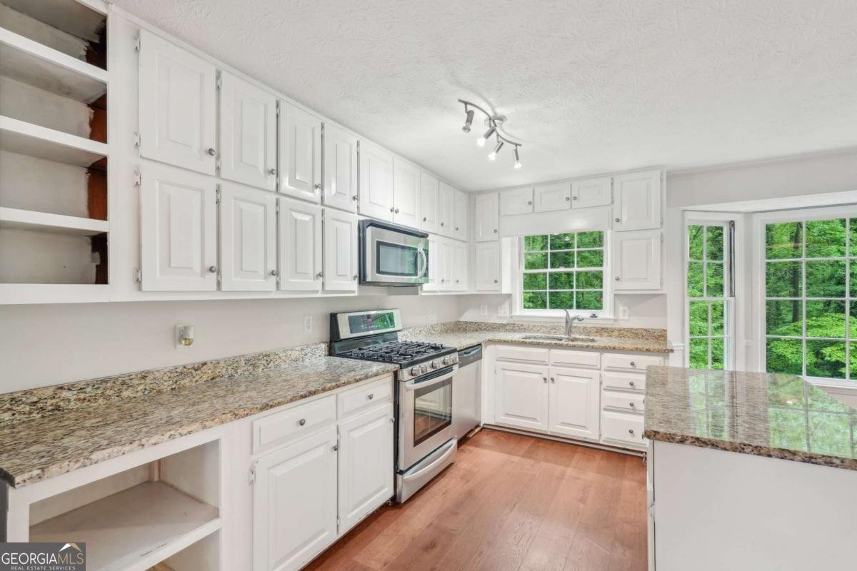 2895 Shurburne Drive Alpharetta - 21