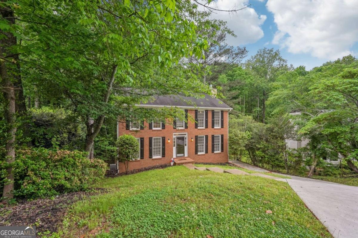 2895 Shurburne Drive Alpharetta - 3