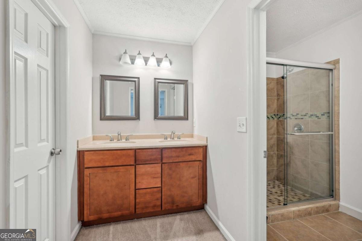 2895 Shurburne Drive Alpharetta - 30
