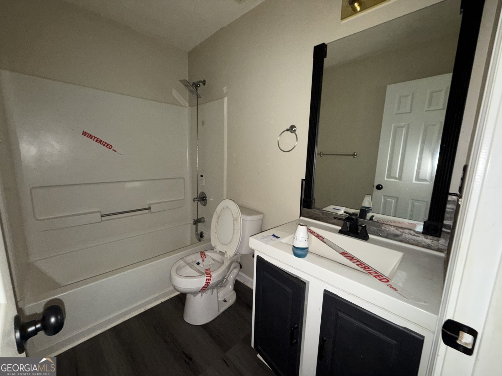 130 Elm Street Hampton - 11
