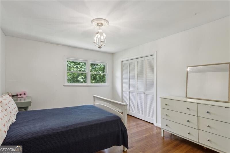 205 Glencourtney Drive Sandy Springs - 17