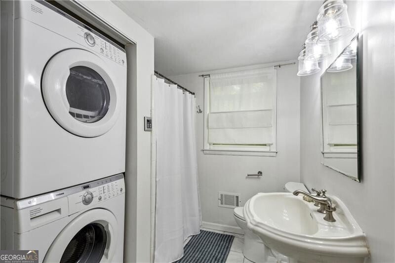 205 Glencourtney Drive Sandy Springs - 23