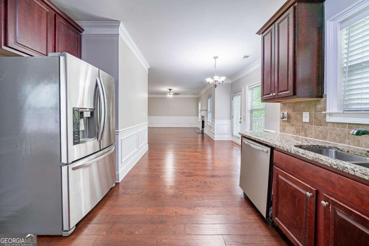 535 Pierpoint Drive Atlanta - 4