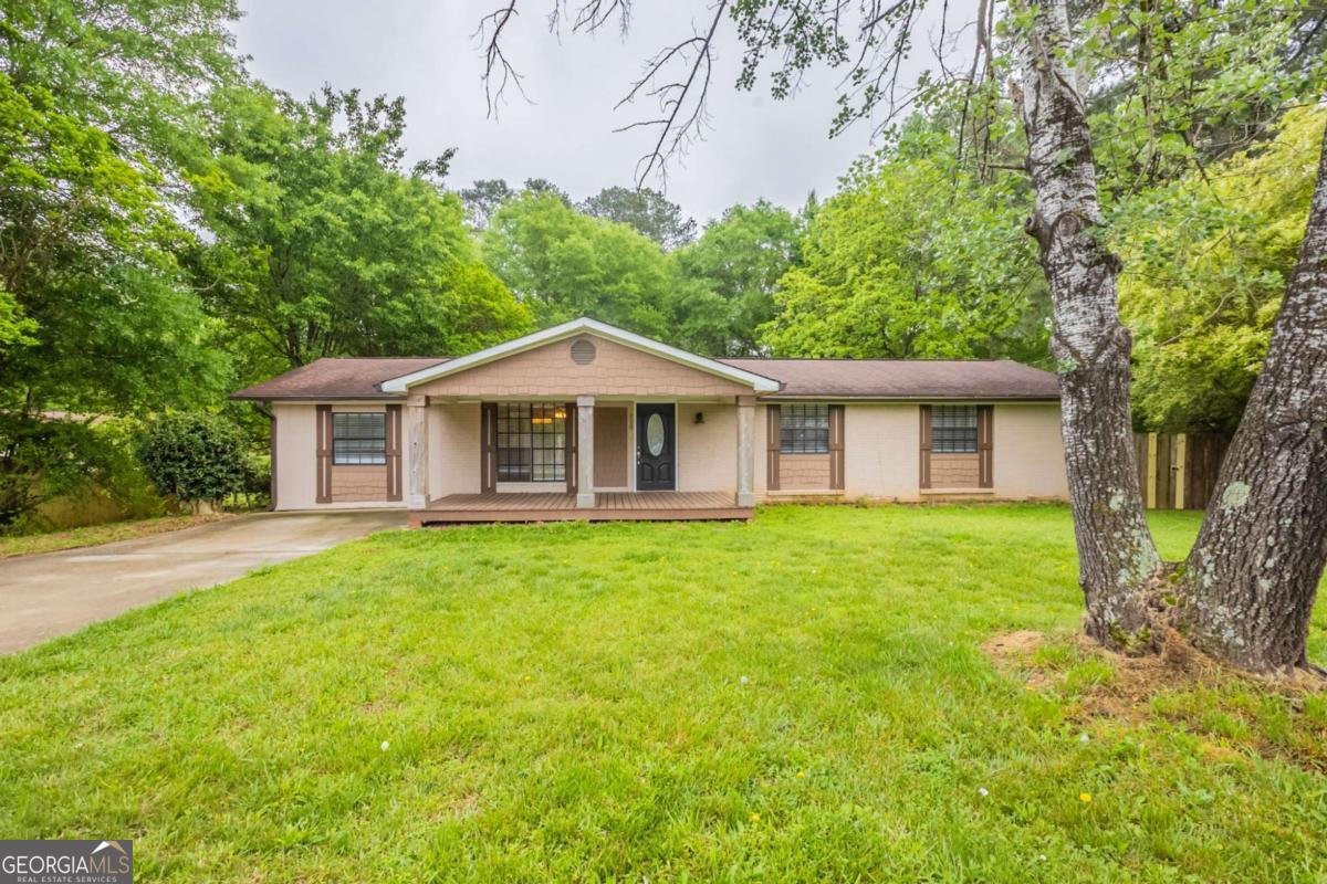110 Valley View Court Tyrone - 1