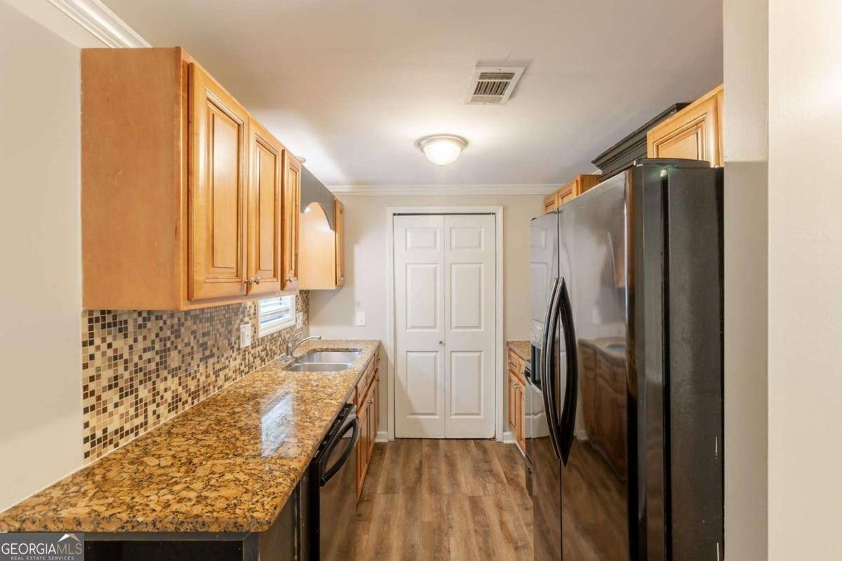 110 Valley View Court Tyrone - 2